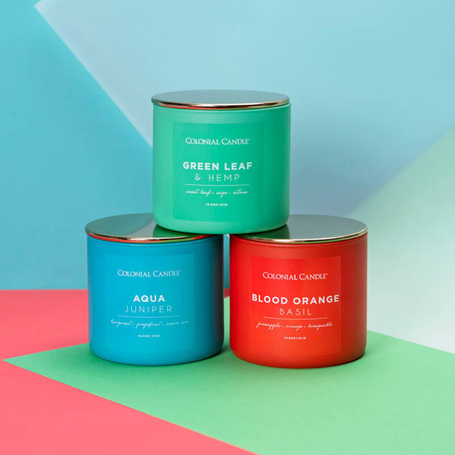 Colonial Candle Pop Of Color vonná sójová sviečka v skle 3 knôty 14,5 oz 411 g - Green Leaf & Hemp