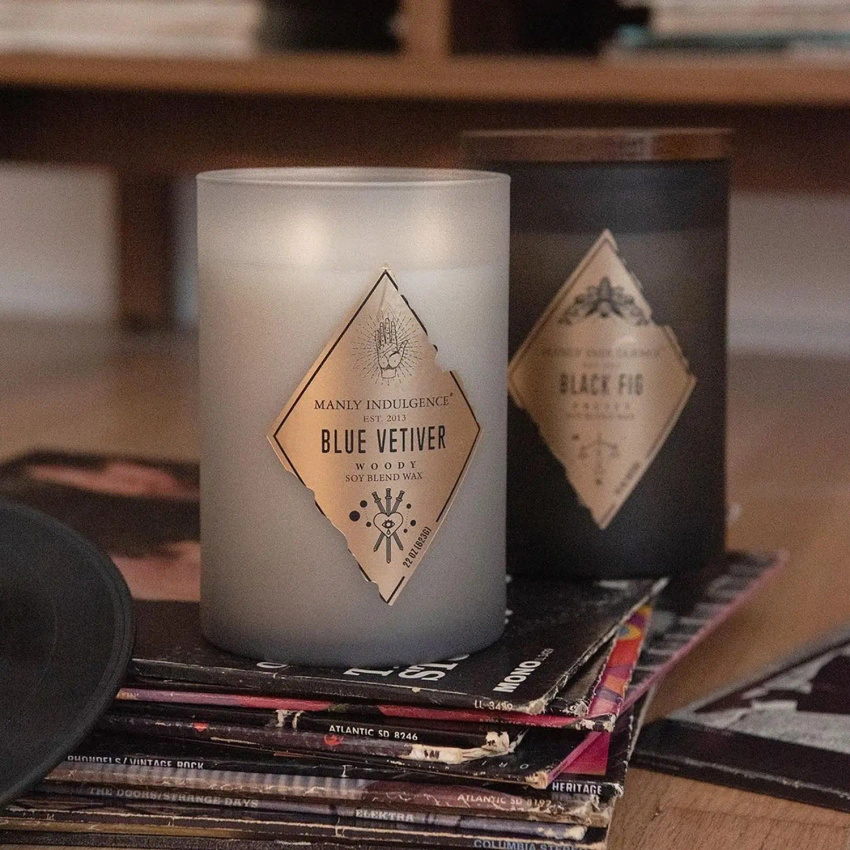 Męska świeca zapachowa sojowa Black Fig Colonial Candle