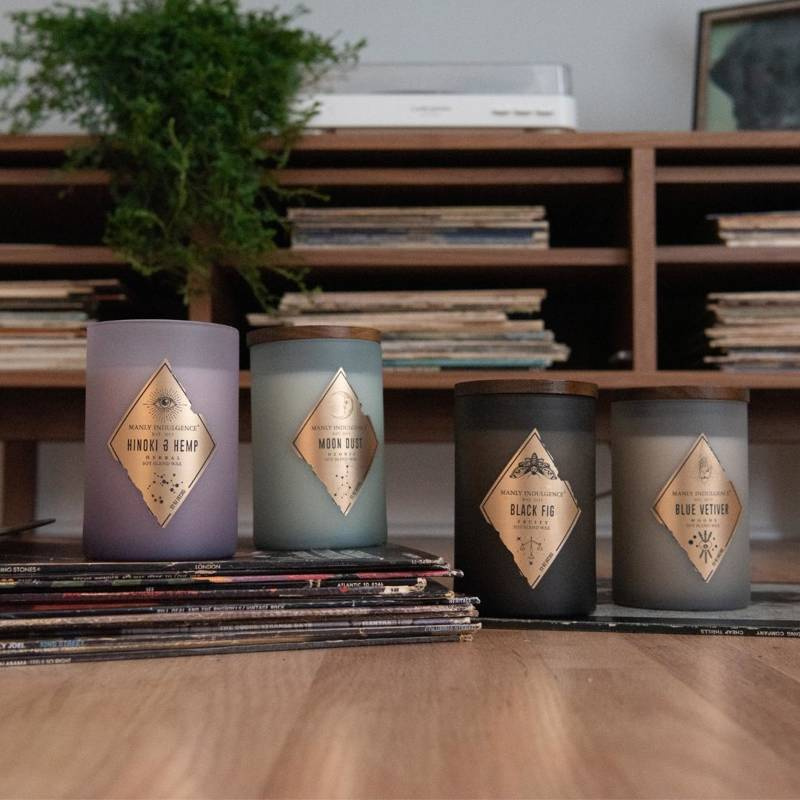 Masculine soy scented candle Moon Dust Colonial Candle
