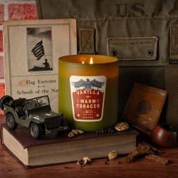 Kvapioji žvakė vyrams sojų vaško Vanilla Warm Tobacco Colonial Candle